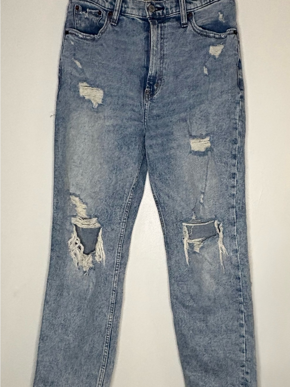 High-Rise Distressed Women’s Jeans - Light Blue
